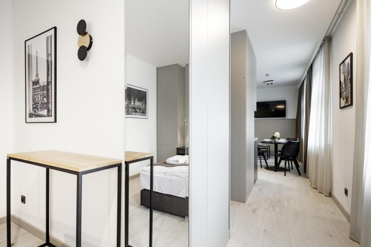 Apartamenty L11, Limanowskiego Познан Екстериор снимка