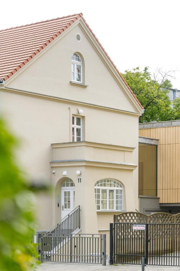 Apartamenty L11, Limanowskiego Познан Екстериор снимка